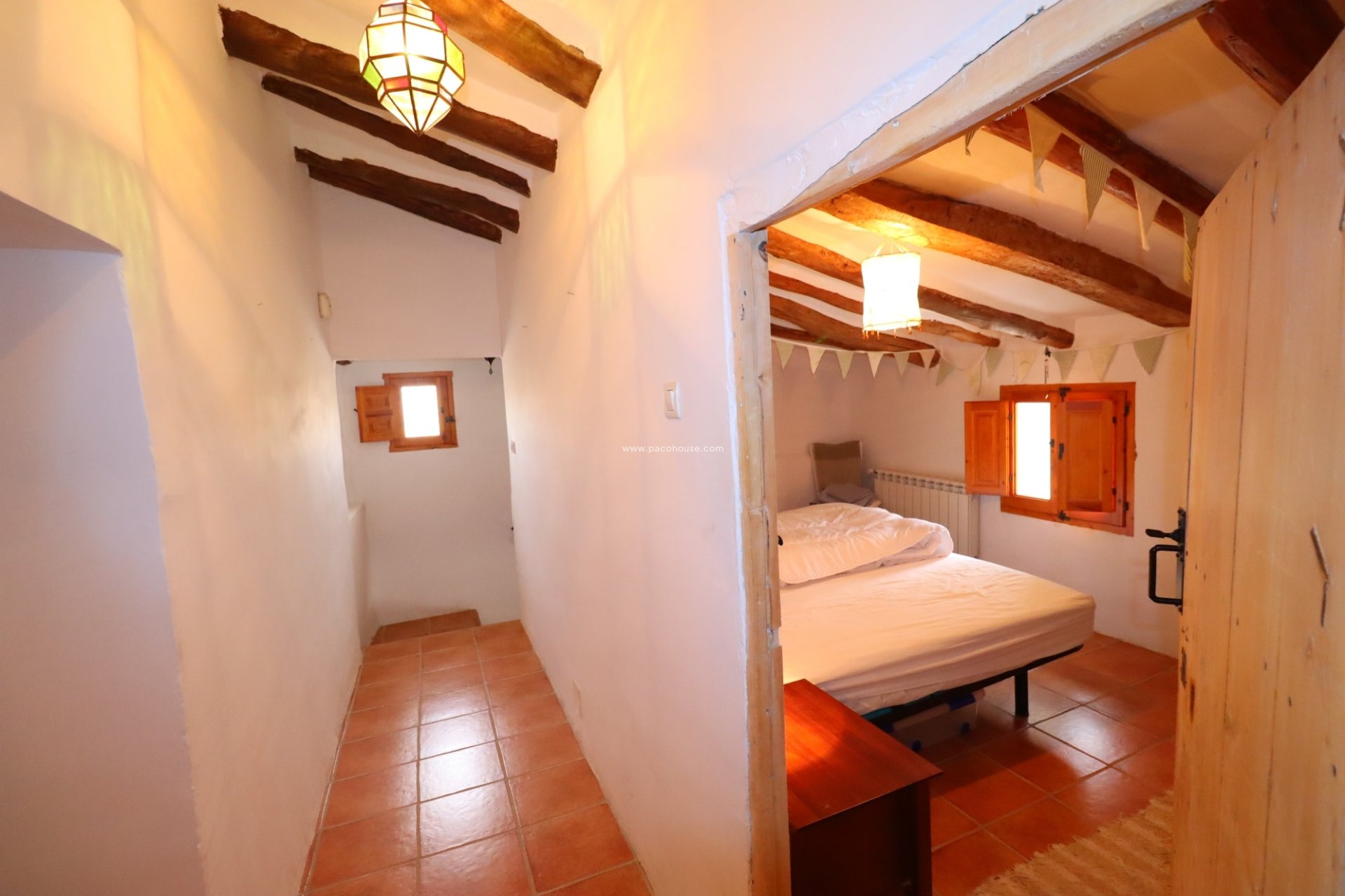 Resale - Cortijo -
La Parroquia