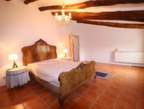 Resale - Cortijo -
La Parroquia