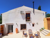 Resale - Cortijo -
La Parroquia