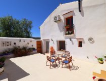 Resale - Cortijo -
La Parroquia