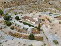 Resale - Cortijo -
Puerto Lumbreras