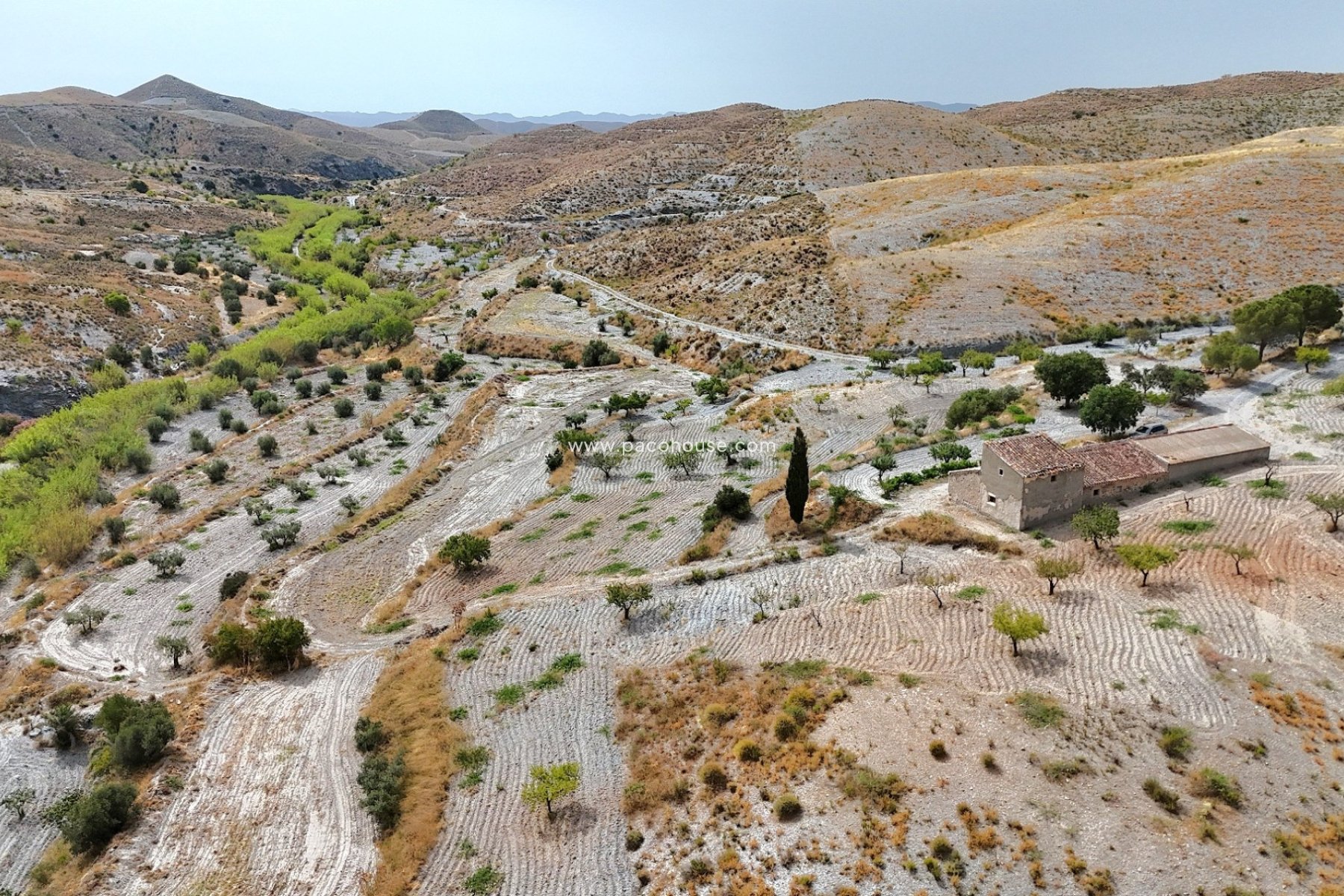 Resale - Cortijo -
Puerto Lumbreras