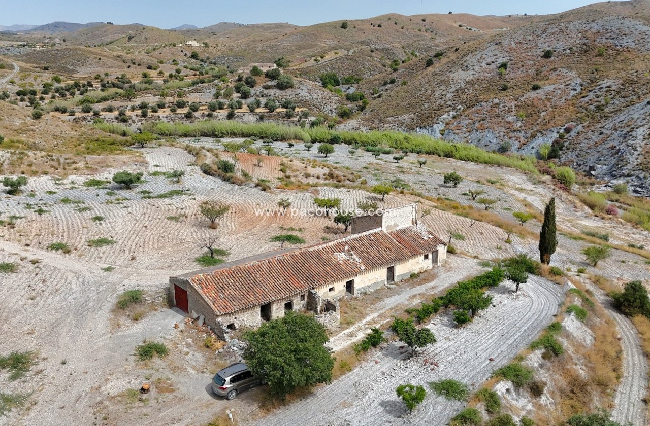 Resale - Cortijo -
Puerto Lumbreras