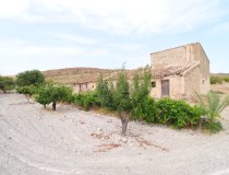 Resale - Cortijo -
Puerto Lumbreras