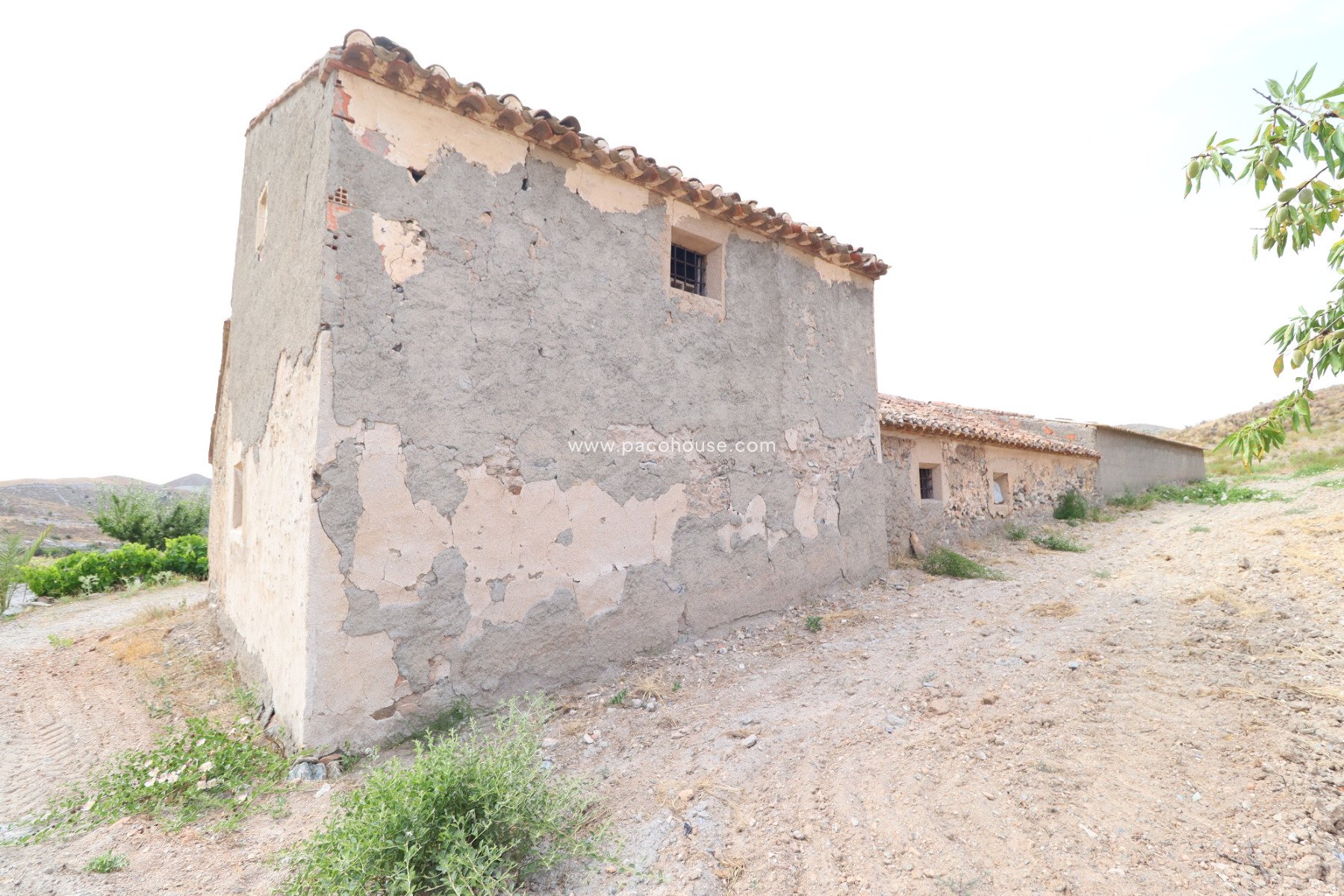 Resale - Cortijo -
Puerto Lumbreras