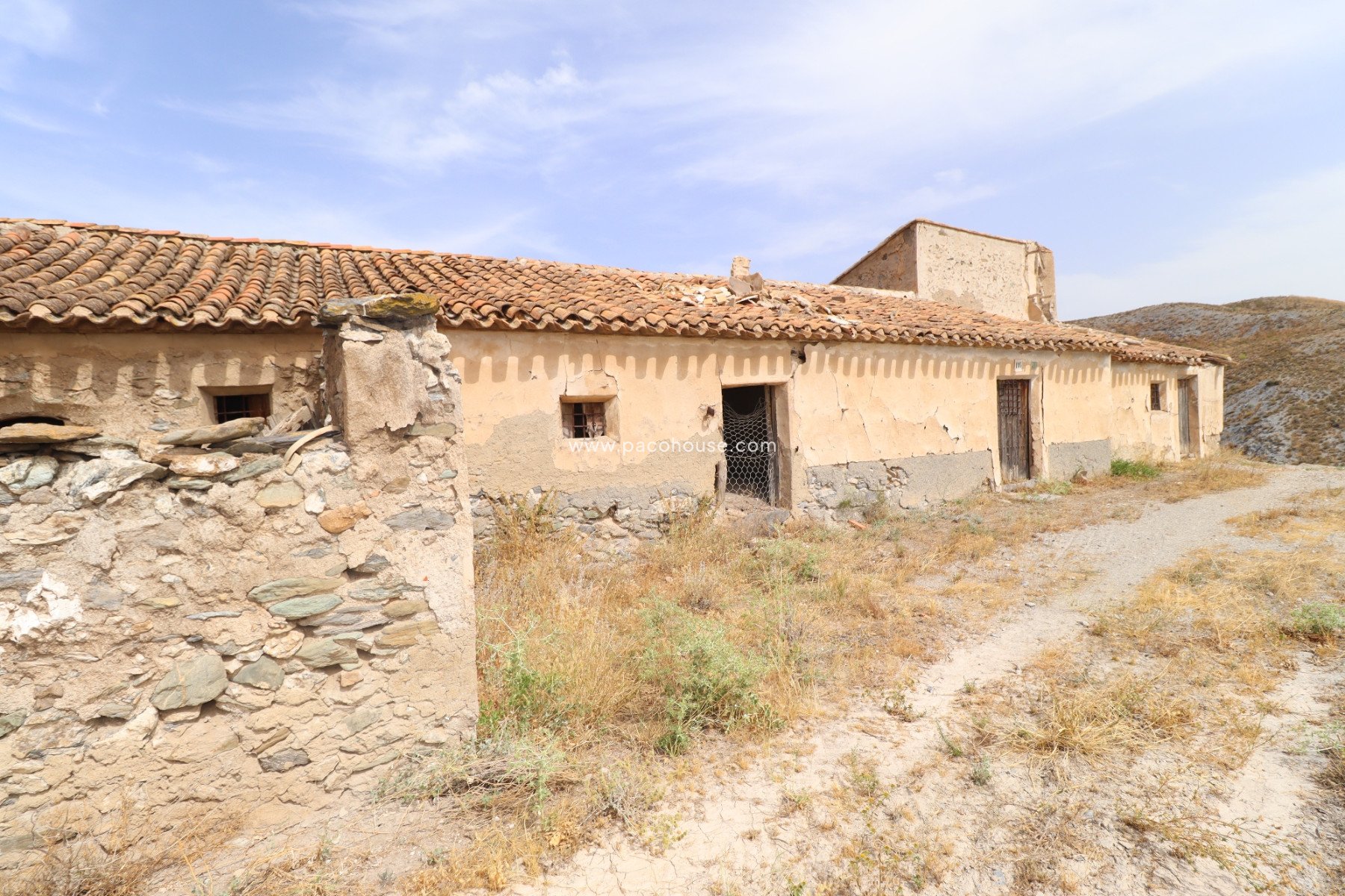 Resale - Cortijo -
Puerto Lumbreras