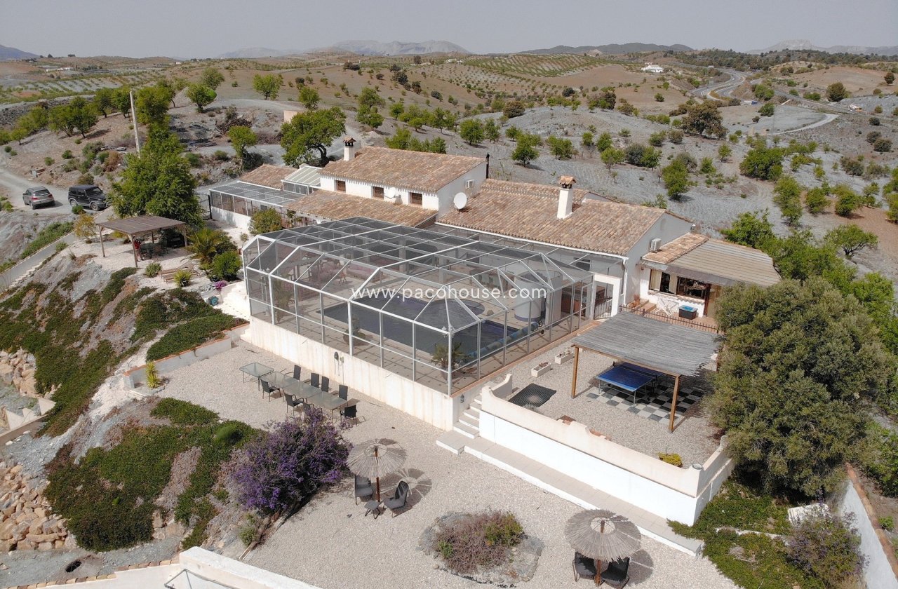 Resale - Cortijo -
Puerto Lumbreras