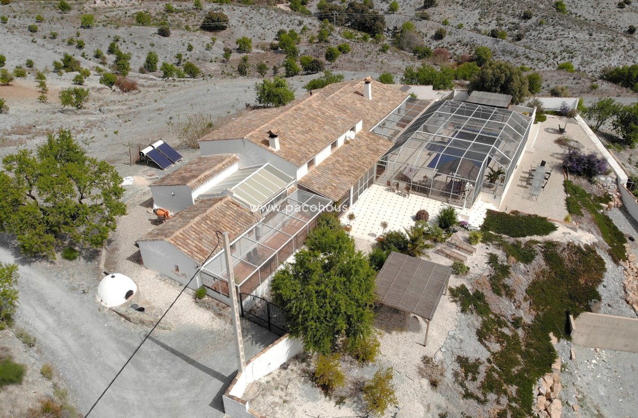 Resale - Cortijo -
Puerto Lumbreras