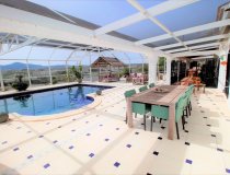 Resale - Cortijo -
Puerto Lumbreras