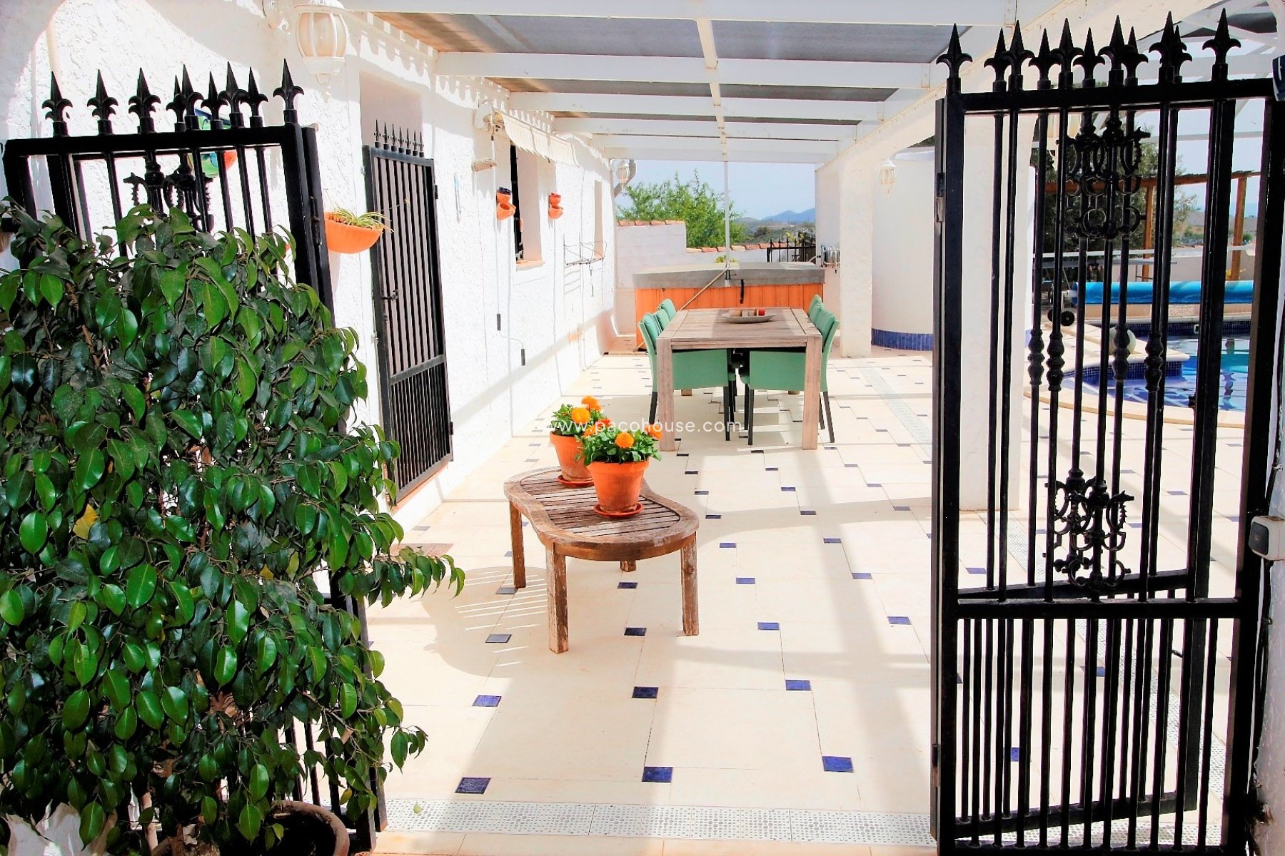 Resale - Cortijo -
Puerto Lumbreras