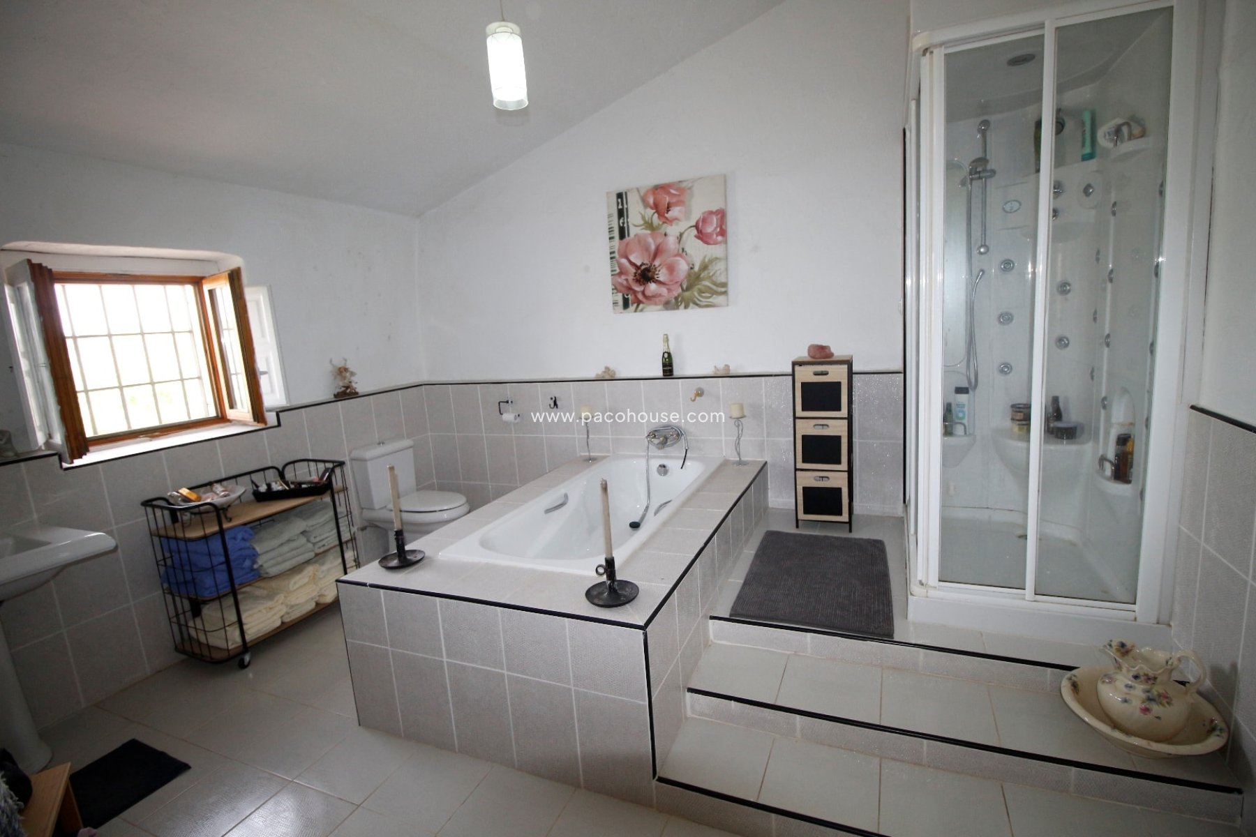 Resale - Cortijo -
Puerto Lumbreras