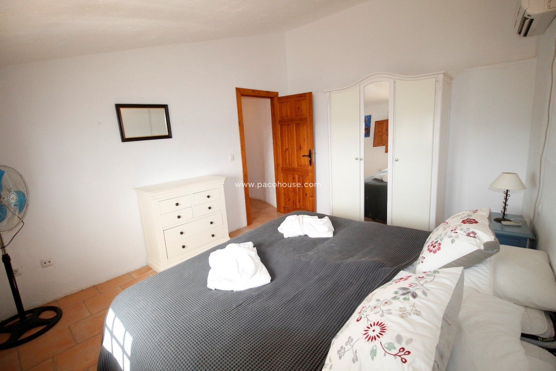 Resale - Cortijo -
Puerto Lumbreras