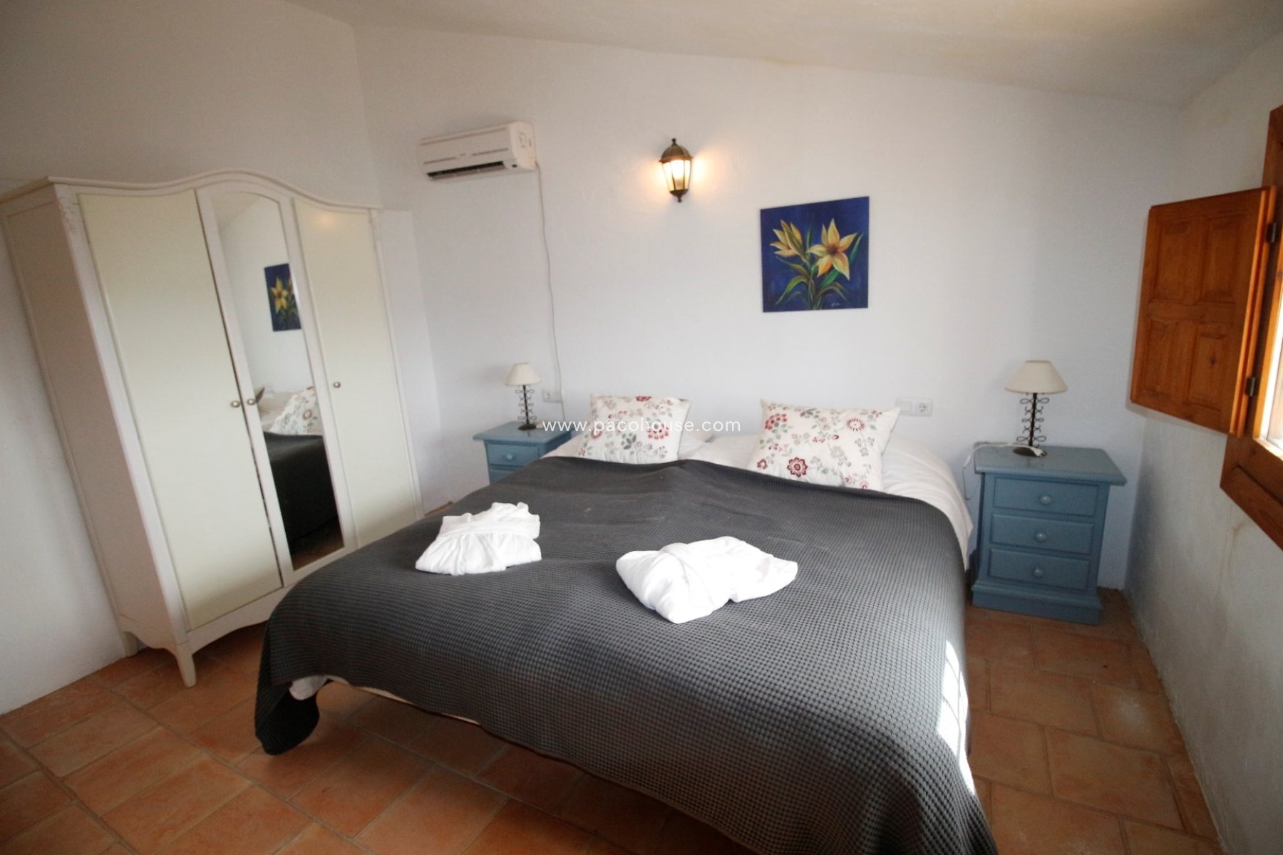 Resale - Cortijo -
Puerto Lumbreras