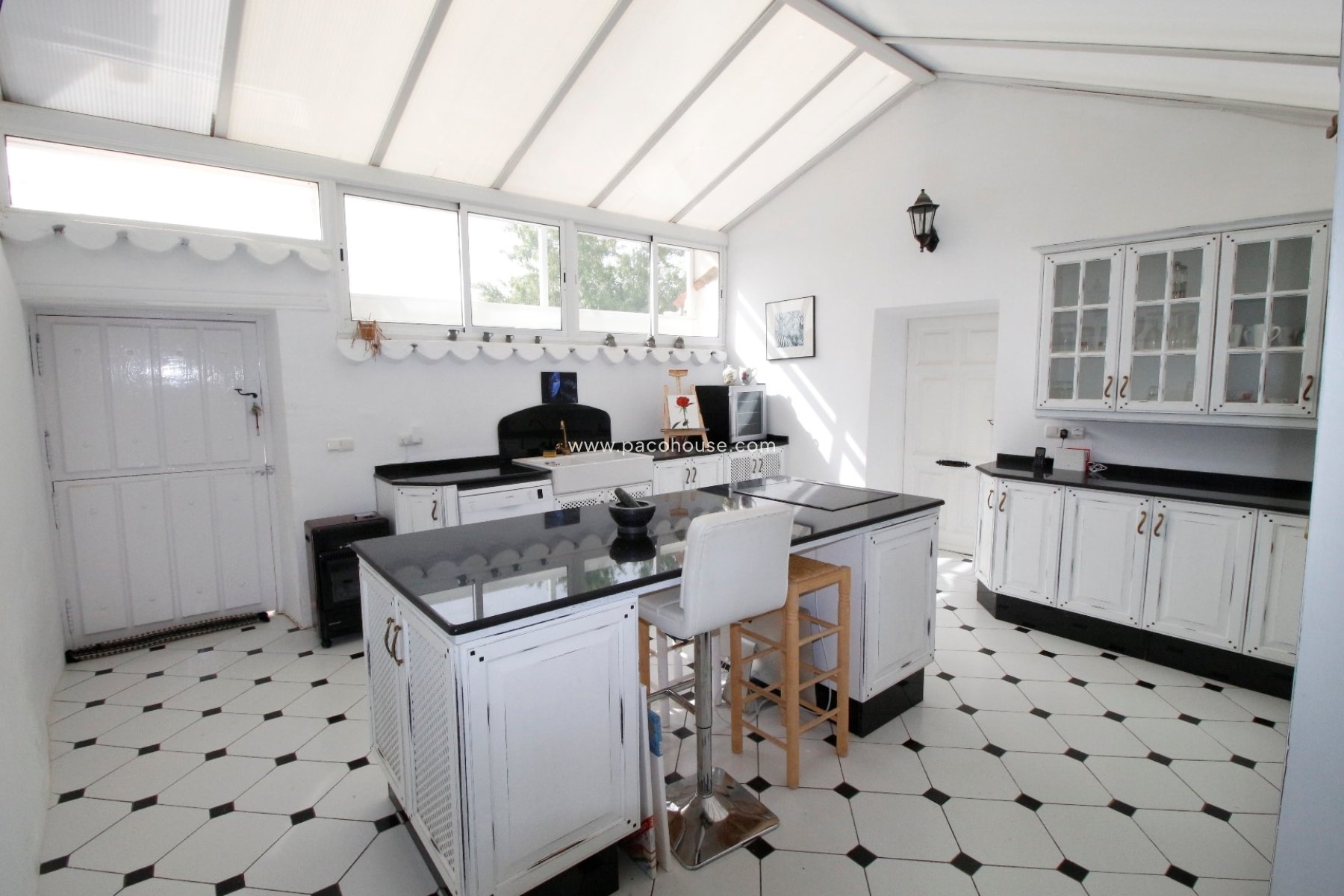 Resale - Cortijo -
Puerto Lumbreras