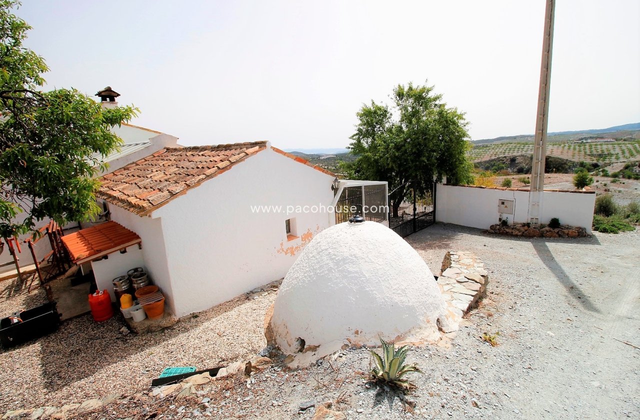 Resale - Cortijo -
Puerto Lumbreras