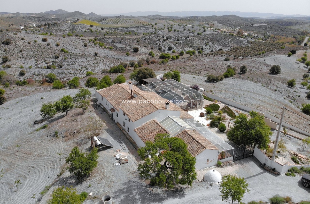 Resale - Cortijo -
Puerto Lumbreras