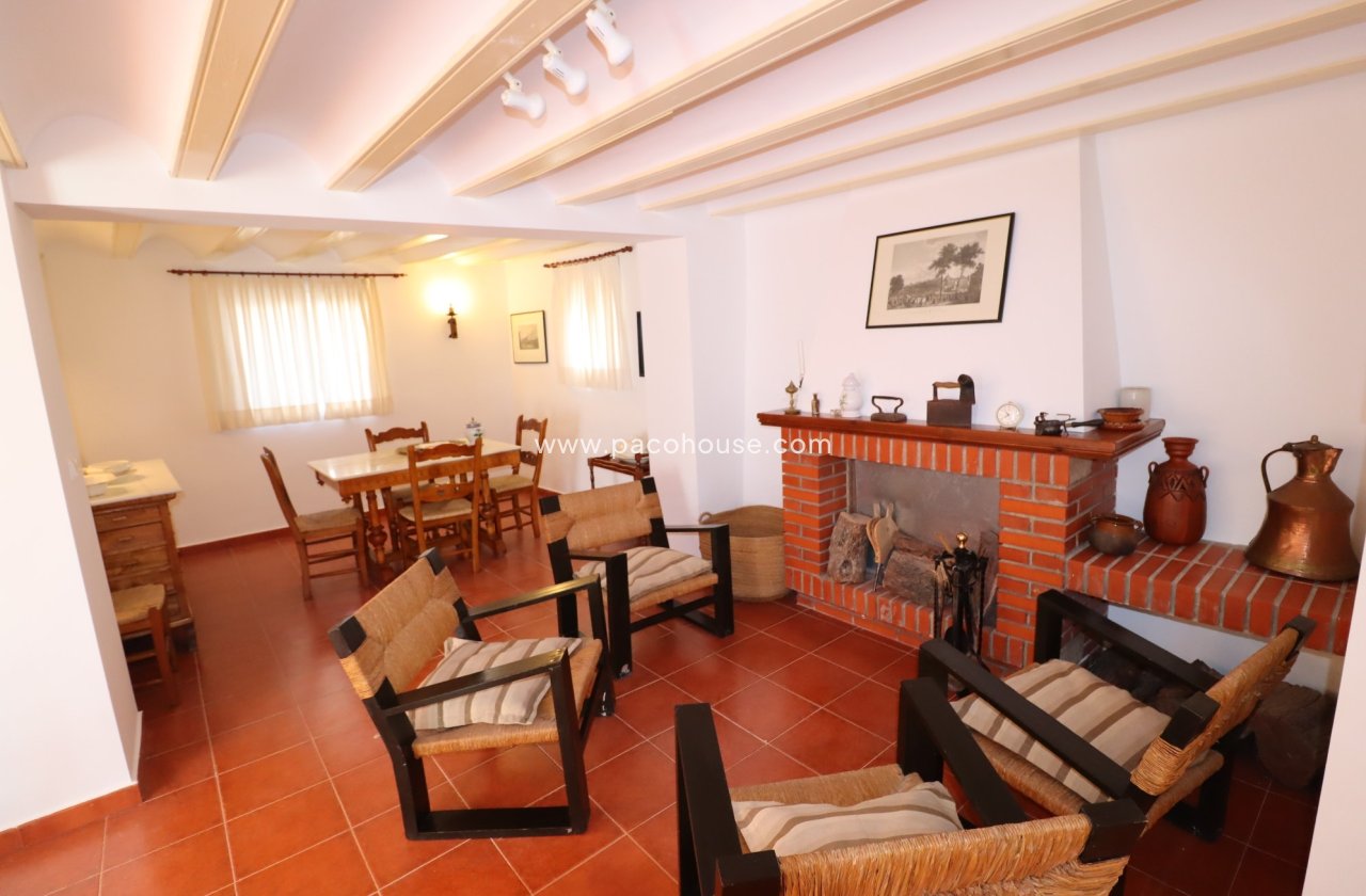 Resale - Cortijo -
Velez-Blanco