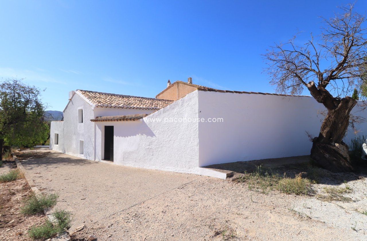 Resale - Cortijo -
Velez-Blanco