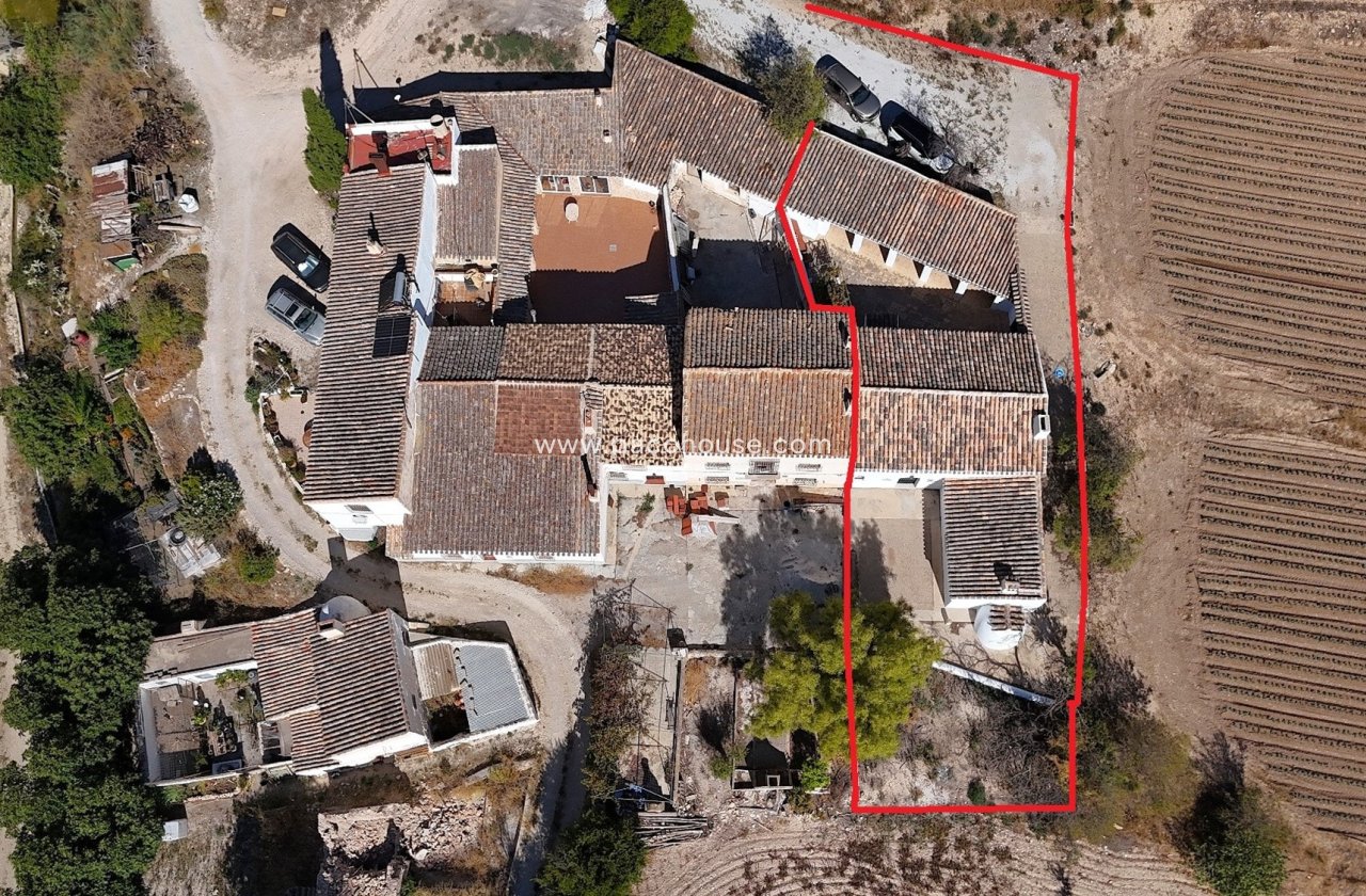 Resale - Cortijo -
Velez-Blanco