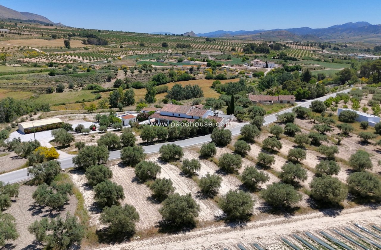 Resale - Cortijo -
Velez-Blanco
