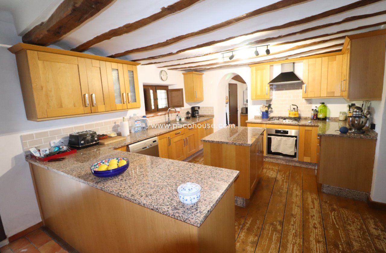 Resale - Cortijo -
Velez-Blanco