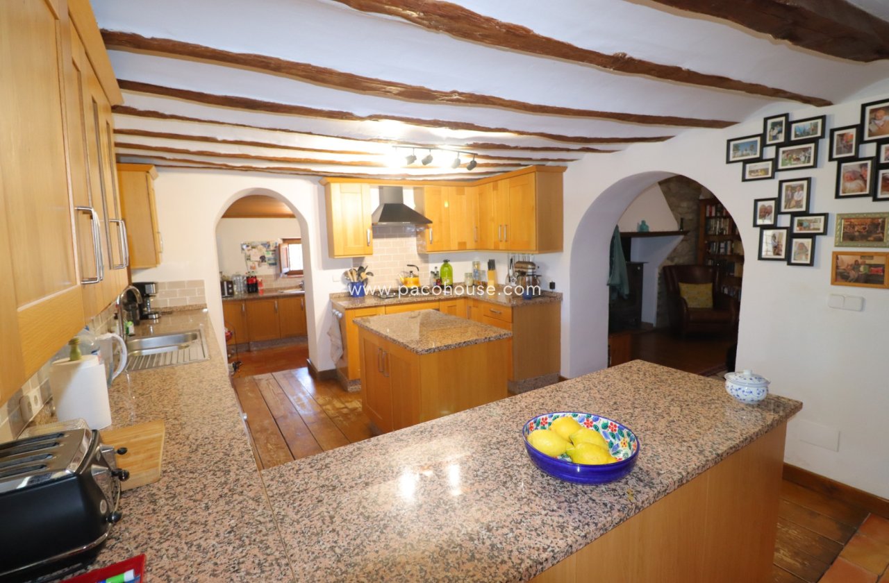 Resale - Cortijo -
Velez-Blanco