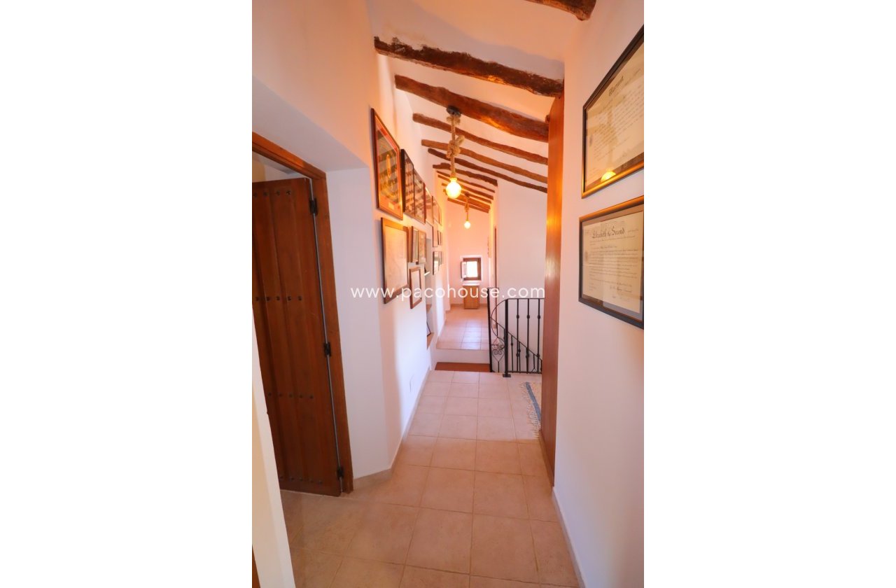 Resale - Cortijo -
Velez-Blanco
