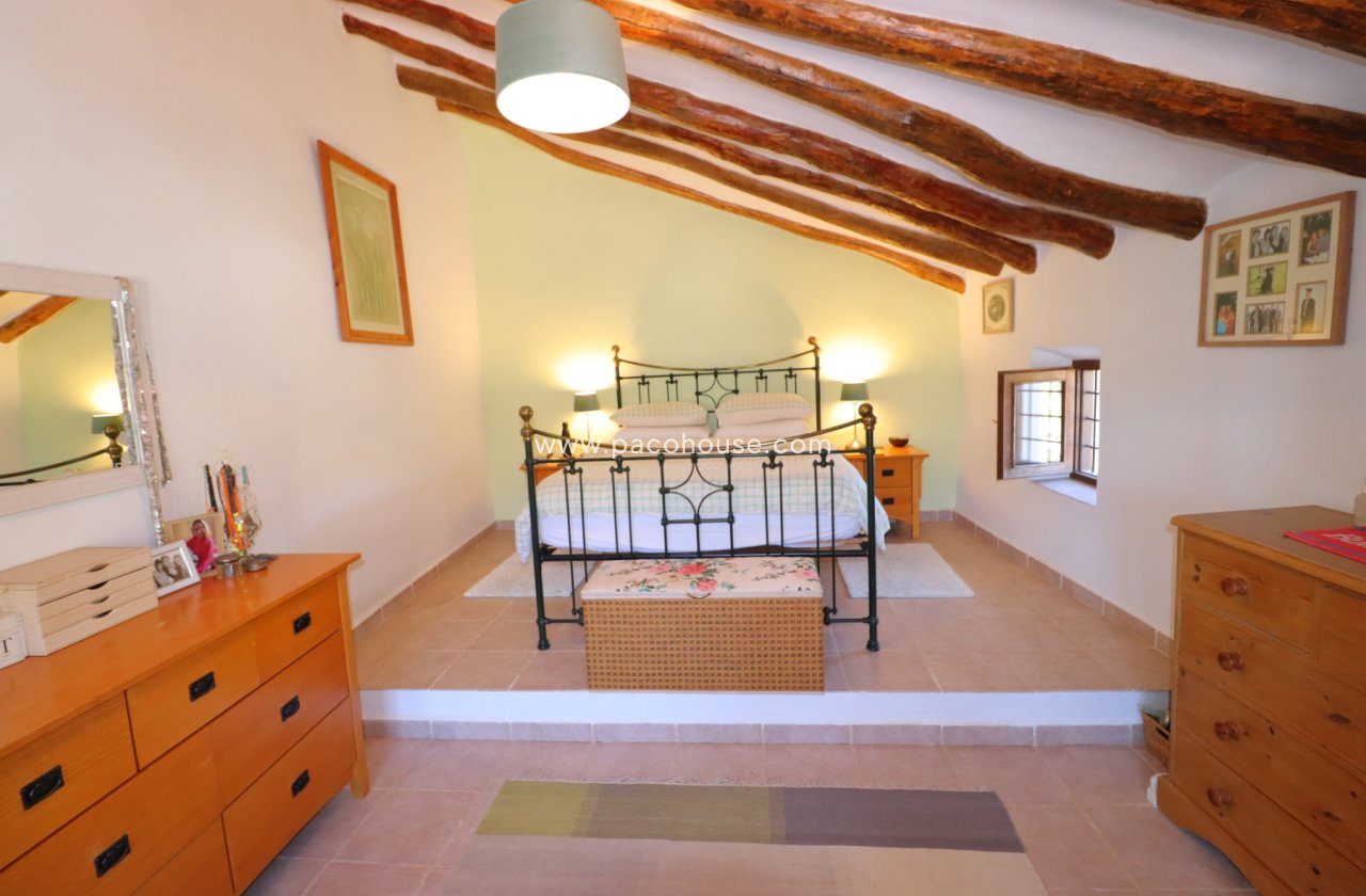 Resale - Cortijo -
Velez-Blanco