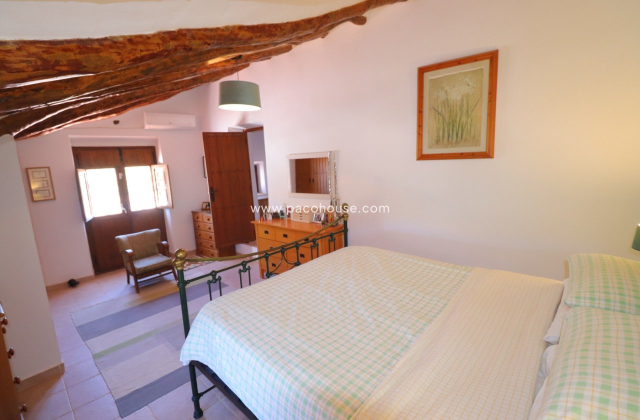 Resale - Cortijo -
Velez-Blanco