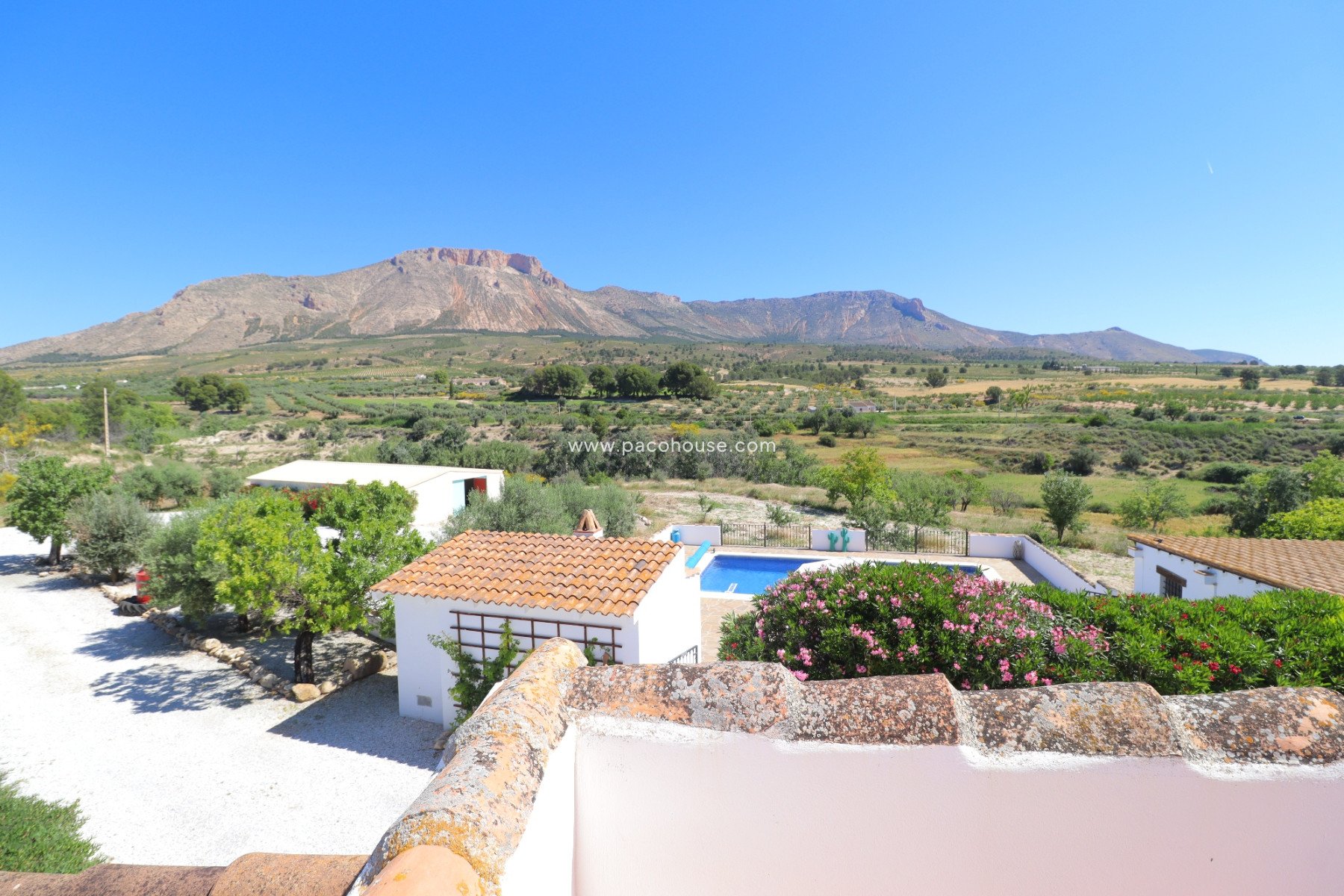 Resale - Cortijo -
Velez-Blanco