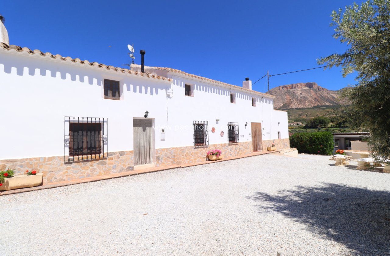 Resale - Cortijo -
Velez-Blanco