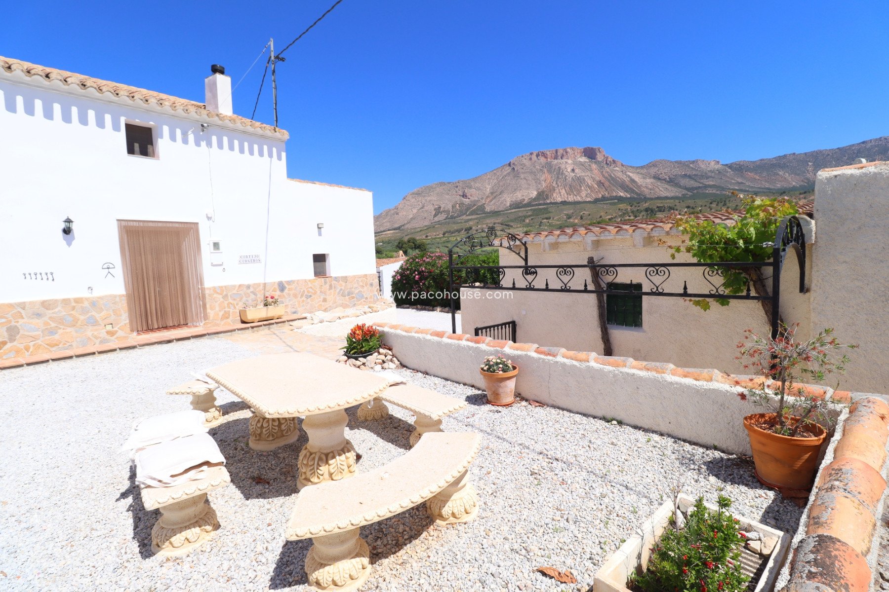 Resale - Cortijo -
Velez-Blanco
