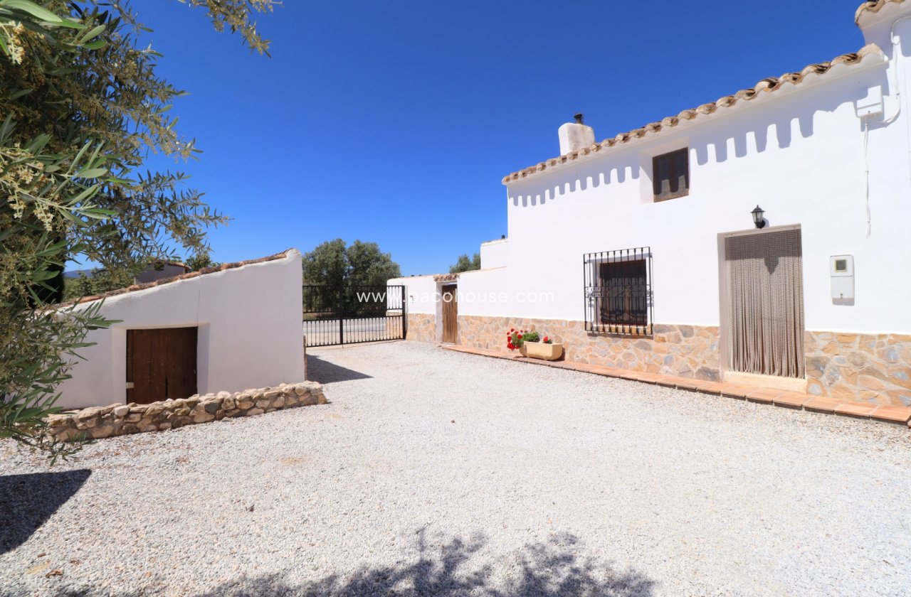 Resale - Cortijo -
Velez-Blanco