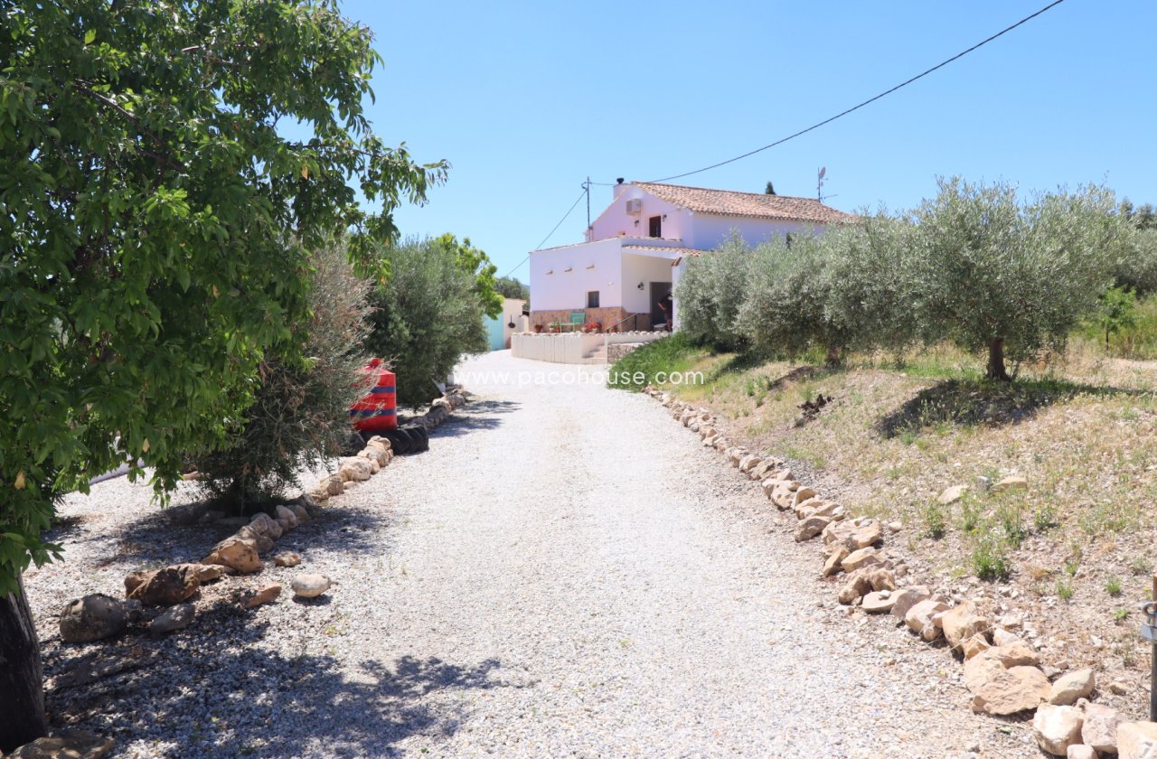 Resale - Cortijo -
Velez-Blanco