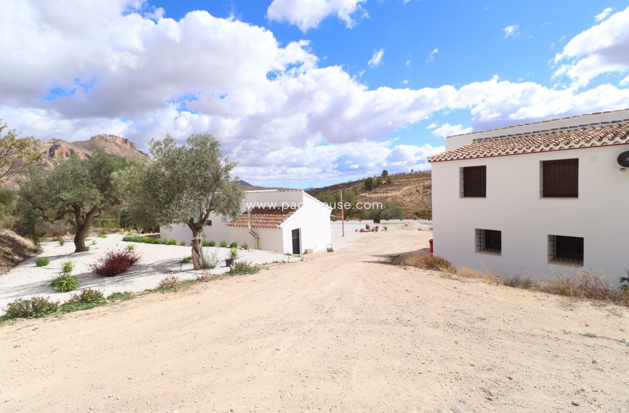 Resale - Cortijo -
Velez-Blanco