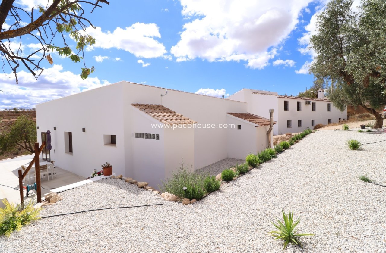 Resale - Cortijo -
Velez-Blanco