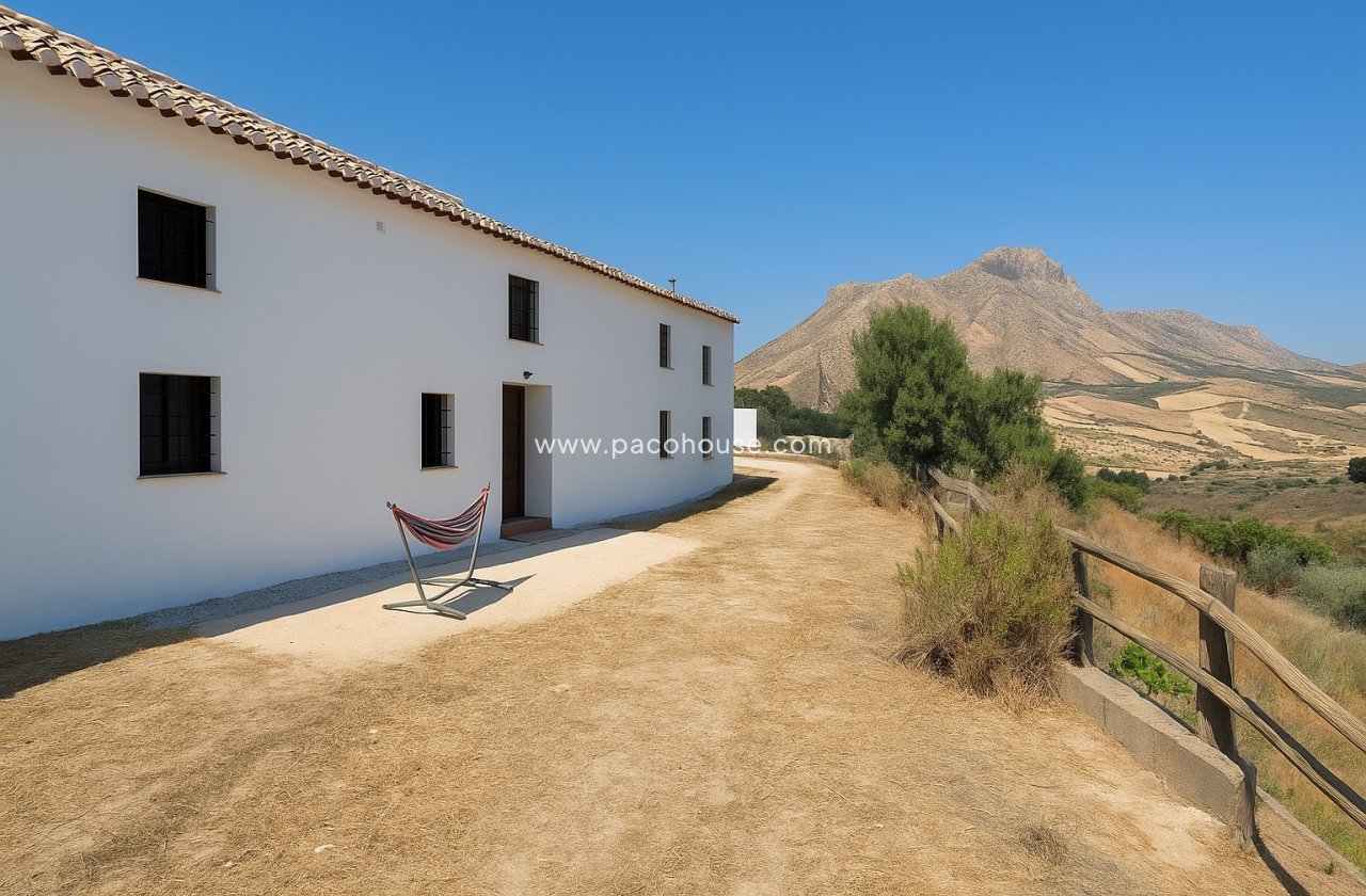 Resale - Cortijo -
Velez-Blanco