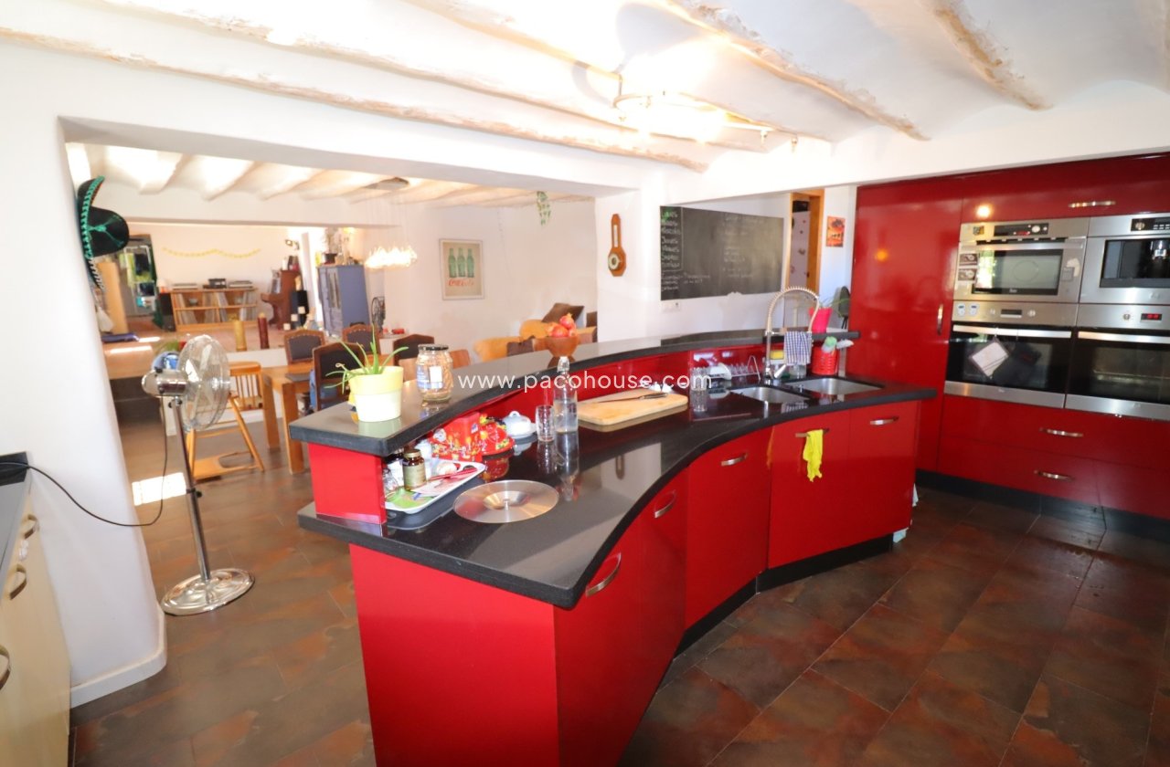 Resale - Cortijo -
Velez-Blanco