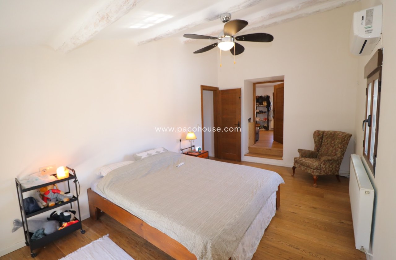 Resale - Cortijo -
Velez-Blanco