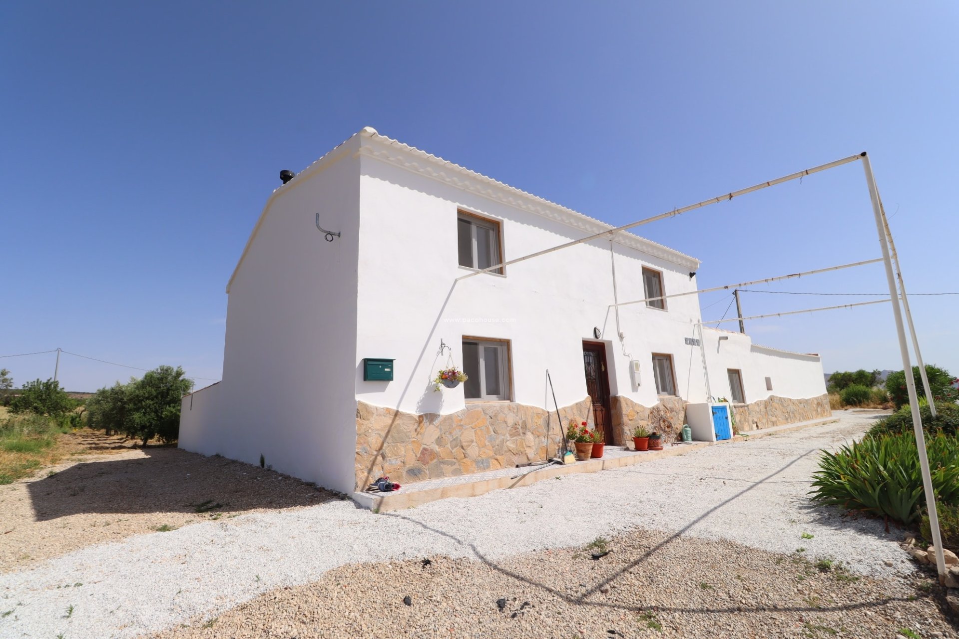 Resale - Cortijo -
Velez-Rubio