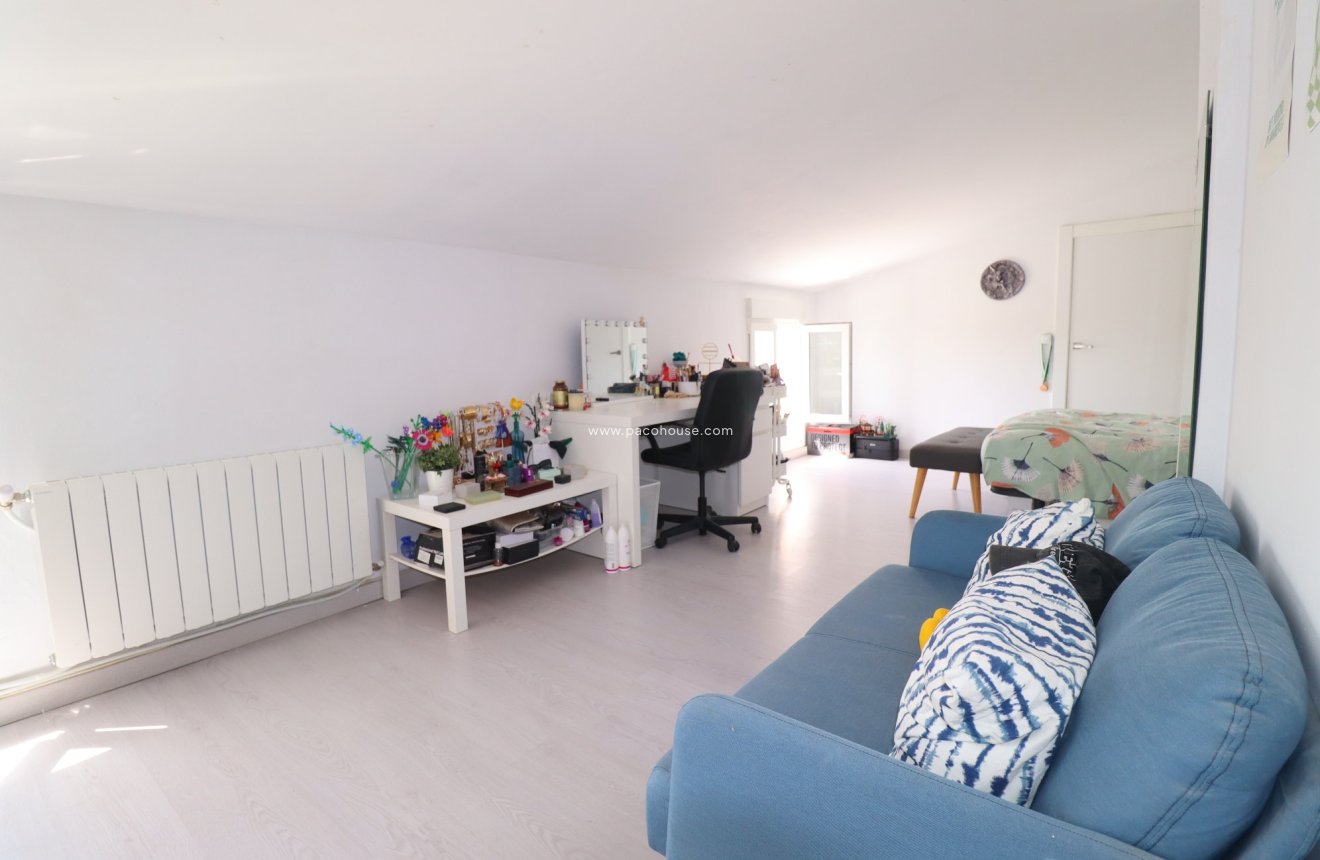 Resale - Cortijo -
Velez-Rubio