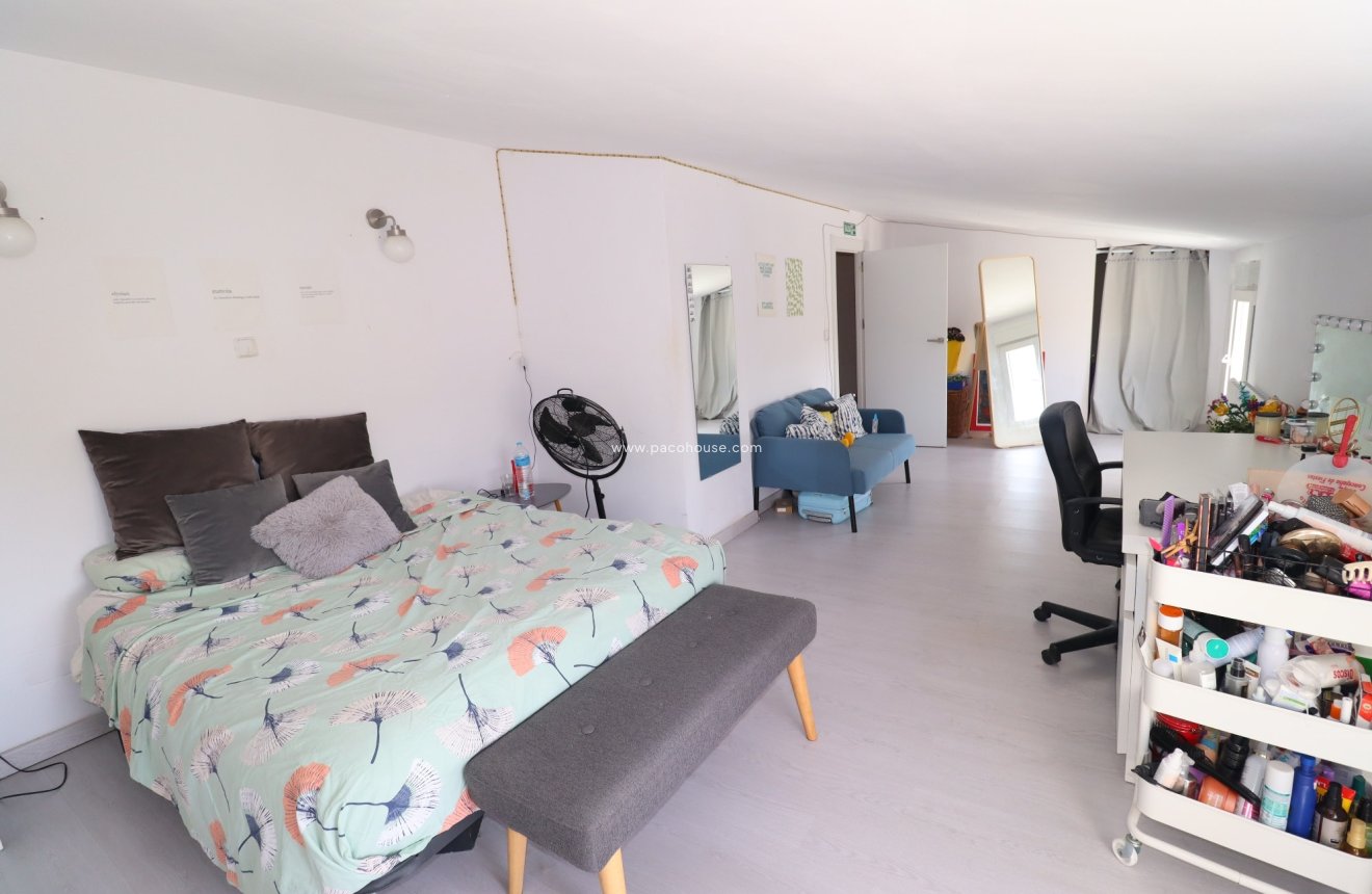 Resale - Cortijo -
Velez-Rubio