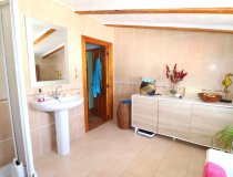 Resale - Cortijo -
Velez-Rubio