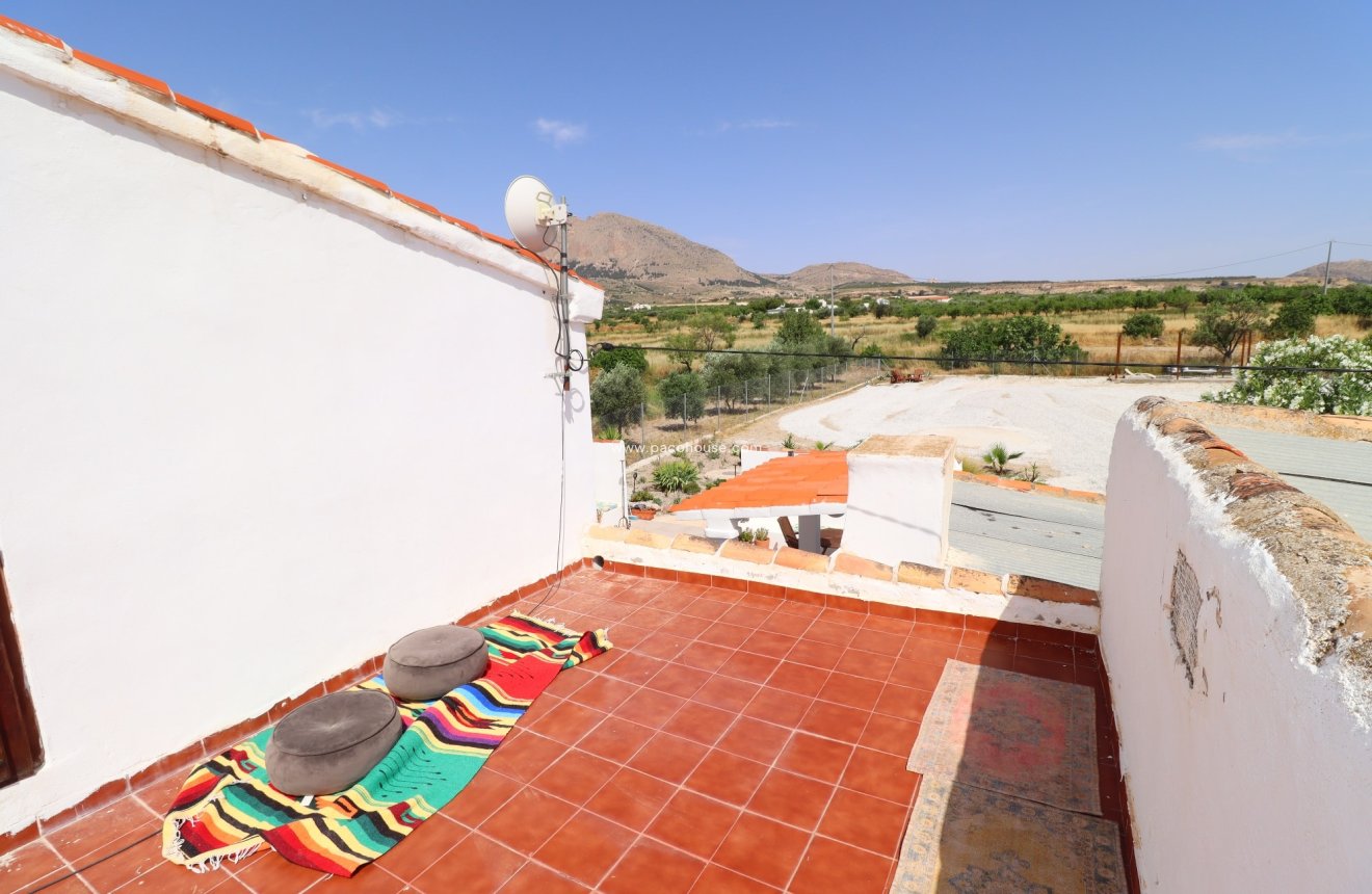 Resale - Cortijo -
Velez-Rubio