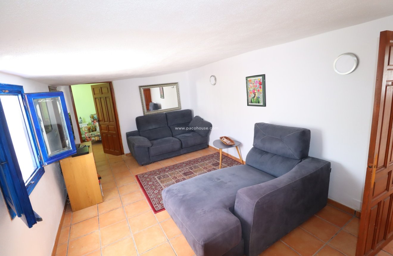 Resale - Cortijo -
Velez-Rubio