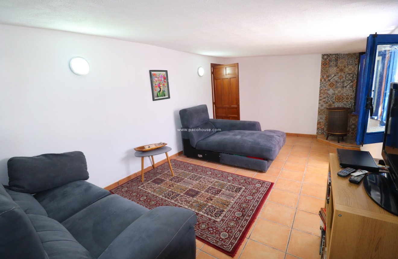 Resale - Cortijo -
Velez-Rubio