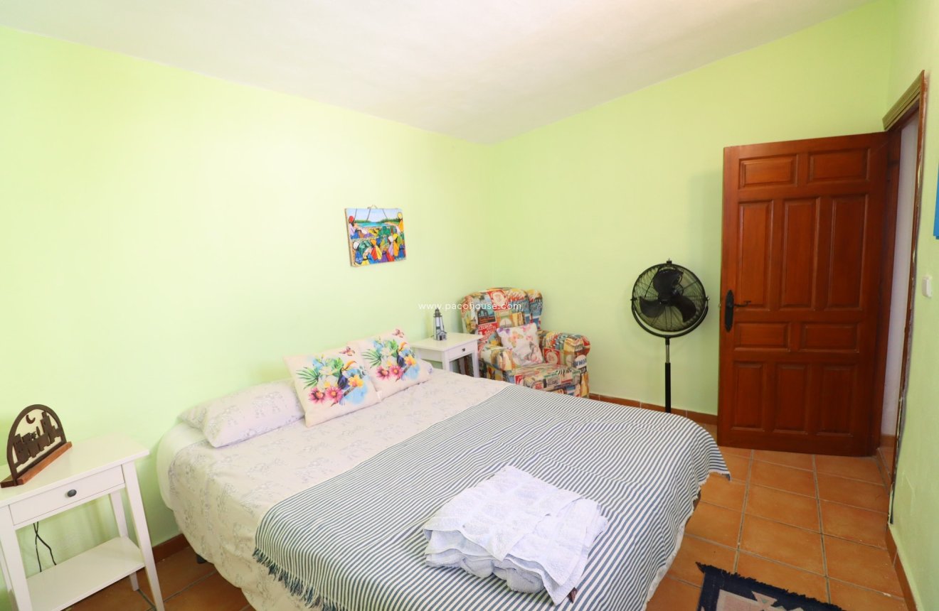 Resale - Cortijo -
Velez-Rubio