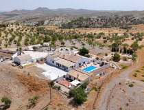 Resale - Cortijo -
Velez-Rubio