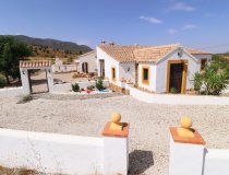 Resale - Cortijo -
Velez-Rubio