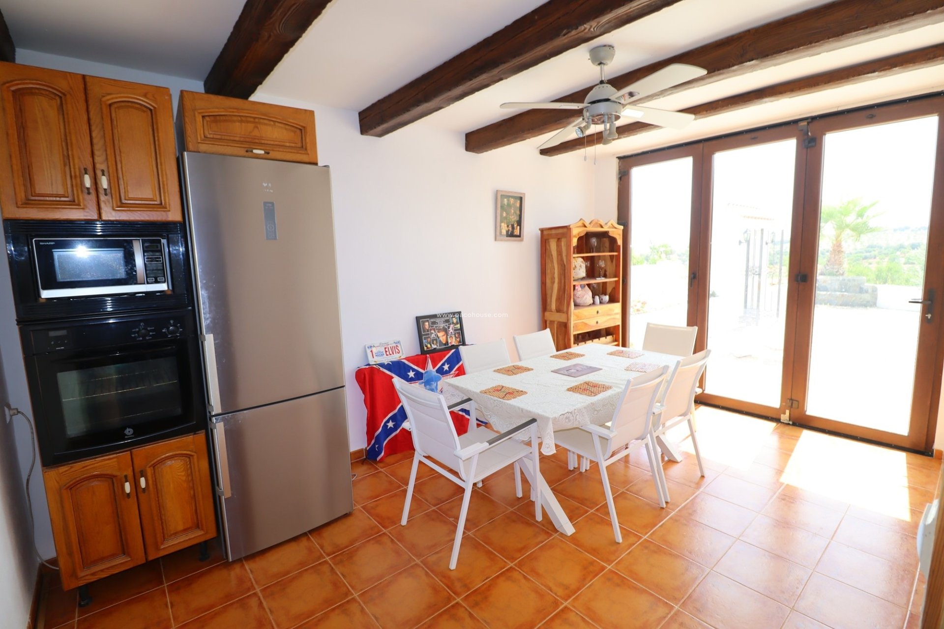 Resale - Cortijo -
Velez-Rubio